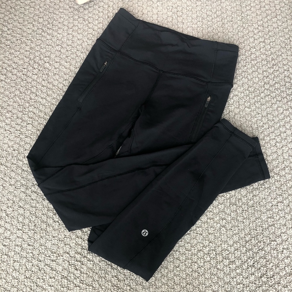 Lulu Lemon legging - size 4 - perfect conditions